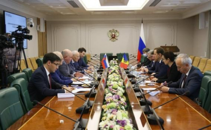 Delegatia condusa de Viceprim-ministrul Vladislav Kulminski a avut intrevederi cu Viceministrul rus al afacerilor externe, Andrei Rudenko - VIDEO Delegatia condusa de Viceprim-ministrul Vladislav Kulminski a avut intrevederi cu Viceministrul rus al afacerilor externe, Andrei Rudenko - VIDEO