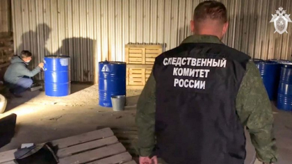 26 de rusi din regiunea Orenburg au murit dupa ce au baut alcool contrafacut. Perchezitii la magazine si depozite

