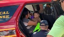 Un baietel in varsta de 3 ani a fost gasit dupa ce a supravietuit pe cont propriu mai multe zile in padure Un baietel in varsta de 3 ani a fost gasit dupa ce a supravietuit pe cont propriu mai multe zile in padure