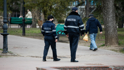 CNESP: Toti cetatenii, cu exceptia minorilor, sunt obligati, pe tot parcursul perioadei de stare de urgenta in sanatate publica, sa detina un act de identitate in spatiile publice CNESP: Toti cetatenii, cu exceptia minorilor, sunt obligati, pe tot parcursul perioadei de stare de urgenta in sanatate publica, sa detina un act de identitate in spatiile publice