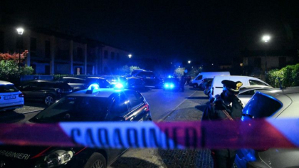 O fata de 15 ani a murit dupa ce a fost impuscata de fratele ei, in varsta de 13 ani