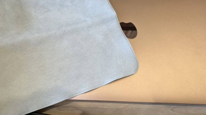 Apple a lansat cel mai nou accesoriu al sau - o carpa Apple a lansat cel mai nou accesoriu al sau - o carpa
