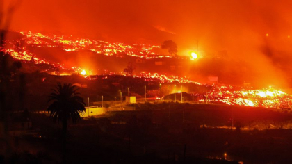 Insula La Palma, zguduita de 79 de cutremure. Oamenii se tem ca vor fi noi eruptii ale vulcanului Cumbre Vieja Insula La Palma, zguduita de 79 de cutremure. Oamenii se tem ca vor fi noi eruptii ale vulcanului Cumbre Vieja
