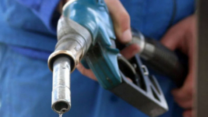 Noi preturi la carburanti. Vezi cu cat s-a scumpit motorina si benzina - FOTO