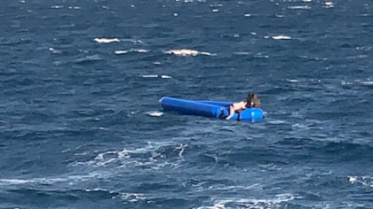 Patru copii s-au inecat dupa ce o barca cu migranti care incercau sa ajunga din Turcia in Grecia s-a scufundat