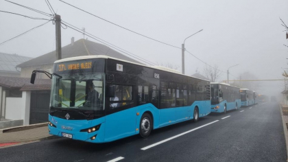 Un lot de 7 autobuze noi, ISUZU, au fost distribuite pe rutele din suburbii