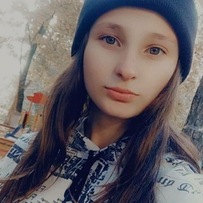 O adolescenta de 15 ani din Dubasari a disparut acum doua saptamani. Politistii: "Tatal fetei a cerut ajutorul oamenilor legii abia acum 2 zile" - FOTO O adolescenta de 15 ani din Dubasari a disparut acum doua saptamani. Politistii: "Tatal fetei a cerut ajutorul oamenilor legii abia acum 2 zile" - FOTO