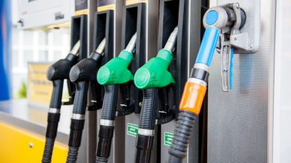 Preturile la carburanti pentru 8 noiembrie. Vezi cu cat s-a ieftinit motorina si benzina - FOTO
Preturile la carburanti pentru 8 noiembrie. Vezi cu cat s-a ieftinit motorina si benzina - FOTO