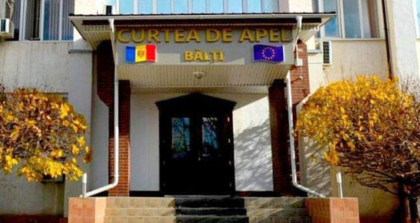 ULTIMA ORA. Perchezitii la Curtea de Apel Balti. Unul dintre magistrati este cercetat pentru imbogatire ilicita ULTIMA ORA. Perchezitii la Curtea de Apel Balti. Unul dintre magistrati este cercetat pentru imbogatire ilicita