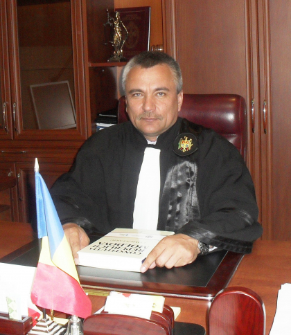 Confirmat. Ex-presedintele Curtii de Apel Balti, Alexandru Gheorghies - retinut pentru 72 de ore Confirmat. Ex-presedintele Curtii de Apel Balti, Alexandru Gheorghies - retinut pentru 72 de ore