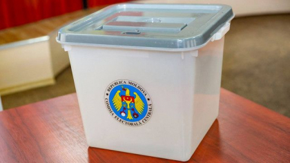 Care a fost prezenta alegatorilor la vot la ora 12:00 - FOTO
Care a fost prezenta alegatorilor la vot la ora 12:00 - FOTO