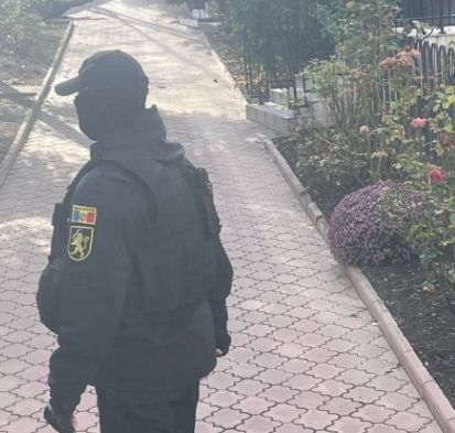 Ultima ora. Fostul viceministru al MAI, Ion Turcan - retinut pentru 72 de ore - FOTO Ultima ora. Fostul viceministru al MAI, Ion Turcan - retinut pentru 72 de ore - FOTO