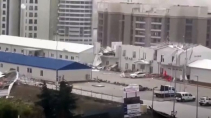 Cel putin patru morti in urma unei furtuni care a lovit orasul Istanbul Cel putin patru morti in urma unei furtuni care a lovit orasul Istanbul