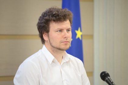 Dan Perciun despre proiectul de lege care anuleaza micsorarea varstei de pensionare: "Lucrurile in ultima perioada s-au inrautatit" Dan Perciun despre proiectul de lege care anuleaza micsorarea varstei de pensionare: "Lucrurile in ultima perioada s-au inrautatit"