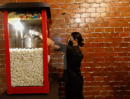 Popcornul poate fi folosit si in constructii. O echipa din Suedia a gasit o alternativa-eco la materialele folosite in prezent
Popcornul poate fi folosit si in constructii. O echipa din Suedia a gasit o alternativa-eco la materialele folosite in prezent