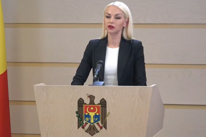 Marina Tauber, dupa ce s-a cerut scoaterea ei din cursa electorala: "CEC a cautat in gunoi pentru a verifica daca am mancat totul" - VIDEO Marina Tauber, dupa ce s-a cerut scoaterea ei din cursa electorala: "CEC a cautat in gunoi pentru a verifica daca am mancat totul" - VIDEO