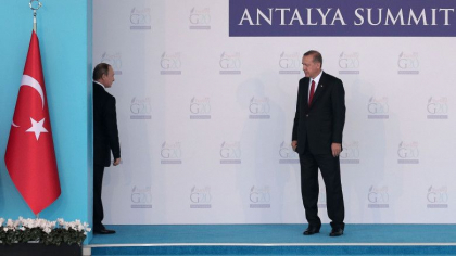 Vladimir Putin s-a suparat pe Erdogan dupa ce armata ucraineana a folosit drone turcesti impotriva separatistilor rusi din Donbas Vladimir Putin s-a suparat pe Erdogan dupa ce armata ucraineana a folosit drone turcesti impotriva separatistilor rusi din Donbas