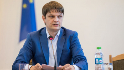 Reactia lui Andrei Spinu, dupa ce SRL "Furnizare Energie" a anuntat ca nu mai poate livra energie electrica catre consumatori Reactia lui Andrei Spinu, dupa ce SRL "Furnizare Energie" a anuntat ca nu mai poate livra energie electrica catre consumatori
