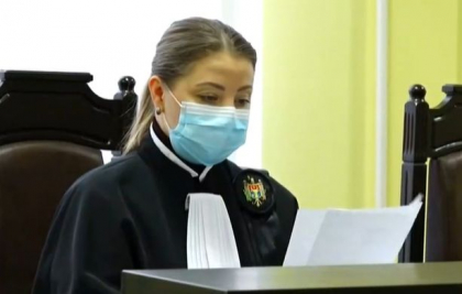 Sedinta de judecata, la care este examinata solicitarea CEC privind excluderea Marinei Tauber din cursa electorala - reluata
Sedinta de judecata, la care este examinata solicitarea CEC privind excluderea Marinei Tauber din cursa electorala - reluata