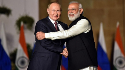 Putin si Modi s-au angajat sa coopereze militar. India va produce 600.000 de pusti Kalasnikov Putin si Modi s-au angajat sa coopereze militar. India va produce 600.000 de pusti Kalasnikov