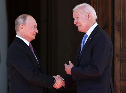 Kremlinul face apel la calm dupa ce a masat trupe la granita cu Ucraina. Ce spune despre discutia de marti dintre Putin si Biden