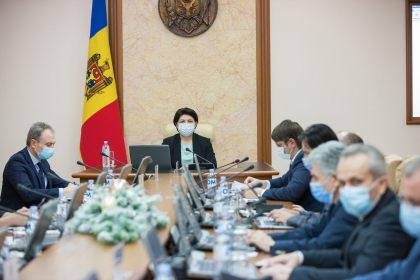 Guvernul impune moratoriu de 6 lunia supra eliberarii autorizatiilor de constructie a statiilor PECO si sanctiuni mai dure Guvernul impune moratoriu de 6 lunia supra eliberarii autorizatiilor de constructie a statiilor PECO si sanctiuni mai dure