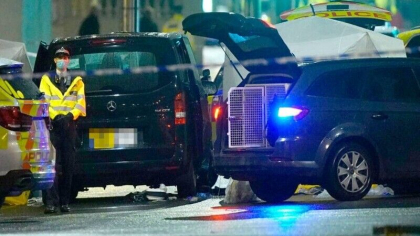 Un barbat inarmat a fost ucis intr-o confruntare cu politia din Londra
Un barbat inarmat a fost ucis intr-o confruntare cu politia din Londra
