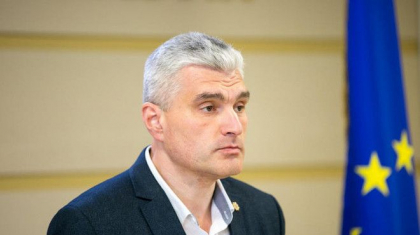 Alexadr Slusari - vizat intr-un dosar penal, dupa ce a publicat nota informativa a SIS-ului pe numele lui Dorel Musteata: "Pe el nu il deranjeaza ce a facut, dar l-a deranjat de unde eu am aceste informatii" Alexadr Slusari - vizat intr-un dosar penal, dupa ce a publicat nota informativa a SIS-ului pe numele lui Dorel Musteata: "Pe el nu il deranjeaza ce a facut, dar l-a deranjat de unde eu am aceste informatii"