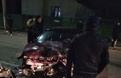 Accident grav la Balti. Trei masini s-au lovit puternic pe o strada din oras - FOTO