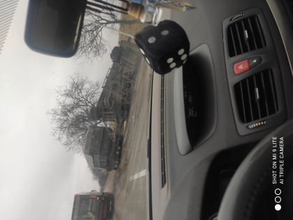 Accident la Causeni. Un camion cu porumb s-a rasturnat intr-un sant, dupa ce s-a izbit de un alt camion - VIDEO