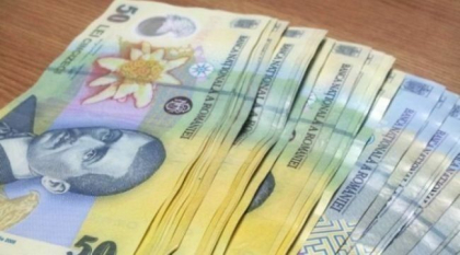 Atentie, moldoveni cu cetatenie romana: Guvernul Romaniei a aprobat majorarea alocatiilor pentru copii incepand cu 1 ianuarie 2022