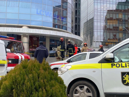 ULTIMA ORA. Alerta cu bomba la un centru comercial din capitala. Toate persoanele - evacuate - VIDEO