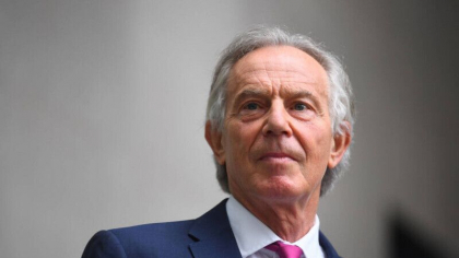 Tony Blair ii numeste idioti si iresponsabili pe cei care refuza sa se vaccineze anticoronavirus Tony Blair ii numeste idioti si iresponsabili pe cei care refuza sa se vaccineze anticoronavirus