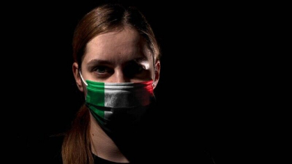 Si Italia impune, din nou, purtarea mastii de protectie in exterior Si Italia impune, din nou, purtarea mastii de protectie in exterior