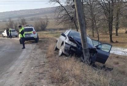 O femeie si doi minori - transportati de urgenta la spital, in urma unui accident, la Causeni 
