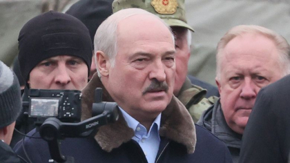 Belarus renunta la statutul de tara neutra si non-nucleara