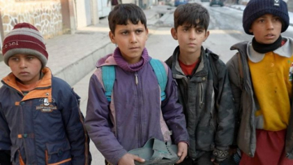 Disperare in Kabul, unde copiii s-au lasat de scoala ca sa poata munci pentru un colt de paine pe zi - VIDEO Disperare in Kabul, unde copiii s-au lasat de scoala ca sa poata munci pentru un colt de paine pe zi - VIDEO