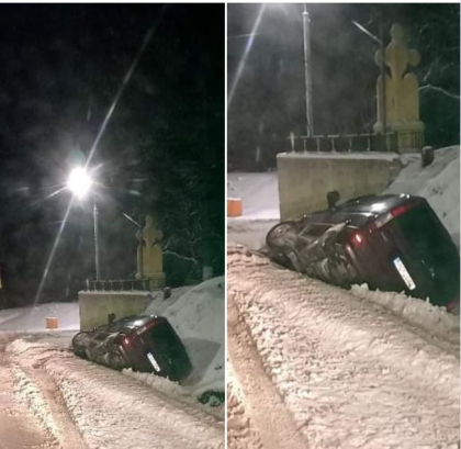 Ghinion pentru un sofer din Hincesti, care a derapat de pe sosea si a  intrat cu masina int-un sant