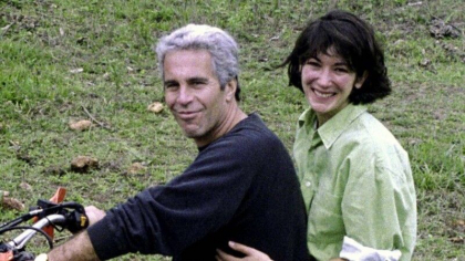 Cazul Epstein: Ghislaine Maxwell a fost gasita vinovata de crime sexuale Cazul Epstein: Ghislaine Maxwell a fost gasita vinovata de crime sexuale