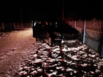 Un sofer in stare de ebrietate a lovit in plin doi pietoni. Victimile - in stare grava la spital - FOTO Un sofer in stare de ebrietate a lovit in plin doi pietoni. Victimile - in stare grava la spital - FOTO