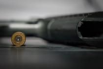 Un american isi ucide fiica adolescenta in Ohio, crezand ca trage intr-un intrus
Un american isi ucide fiica adolescenta in Ohio, crezand ca trage intr-un intrus