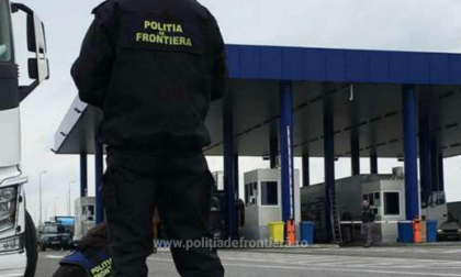 Situatia la frontiera. In urmatoarele zile, fluxul de masini va fi mai mare. Precizarile autoritatilor - VIDEO