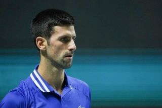 Telenovela vizei australiene a lui Djokovic: Acesta va fi tinut intr-un hotel de carantina pana luni, cand i se va analiza contestatia / Judecator: "Aici nu coada da din caine"