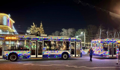 Timp de trei zile troleibuzele din capitala vor circula in regim special, iar rutele suburbane isi vor sista activitatea
