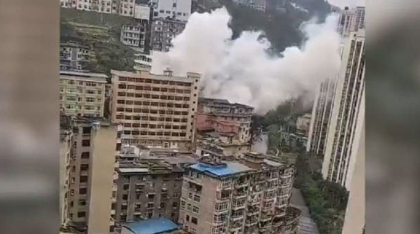 Cel putin 20 de persoane blocate de explozia unei cantine a unei primarii din sud-vestul Chinei
