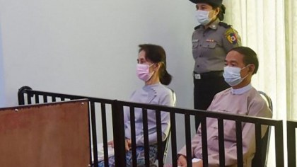 Fosta lidera democrata din Myanmar, Aung San Suu Kyi, a fost condamnata la inca patru ani de inchisoare Fosta lidera democrata din Myanmar, Aung San Suu Kyi, a fost condamnata la inca patru ani de inchisoare