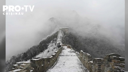 O portiune de doi metri din Marele Zid Chinezesc s-a prabusit in urma cutremurului cu magnitudinea 6,9 pe Richter