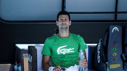 Novak Djokovic asteapta decizia guvernului australian, care ar putea sa-l deporteze