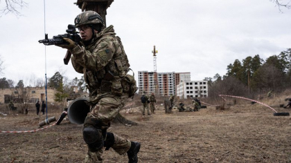 Ambasadorul Ucrainei i-a cerut ministrului german de externe sa trimita arme. „E momentul adevarului despre cine e cu adevarat prieten" Ambasadorul Ucrainei i-a cerut ministrului german de externe sa trimita arme. „E momentul adevarului despre cine e cu adevarat prieten"
