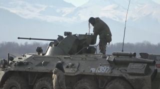 Ucraina: Rusia aproape a terminat concentrarea de forte de langa granita / Cati soldati sunt acum, ce fel de unitati au fost aduse si cum poate fi folosit Belarusul intr-un conflict Ucraina: Rusia aproape a terminat concentrarea de forte de langa granita / Cati soldati sunt acum, ce fel de unitati au fost aduse si cum poate fi folosit Belarusul intr-un conflict